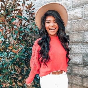 Meet your Posher, Jasmine